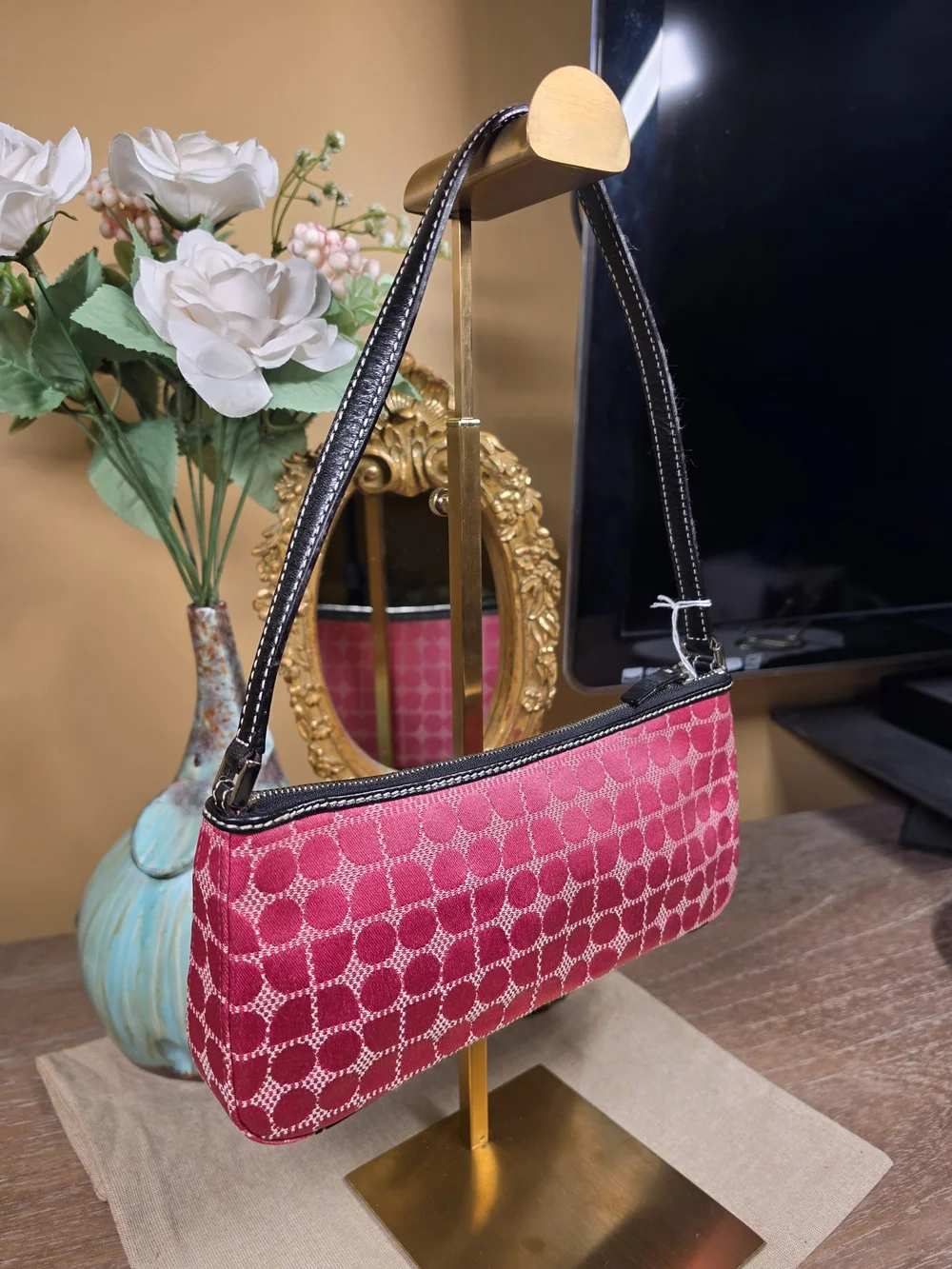 kate spade Signature Spade Jaquard Demi Shoulder Bag (Retail $228)